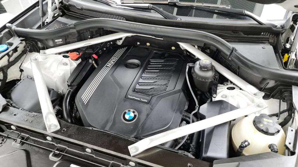 Engine Bay - TwinPower Turbo